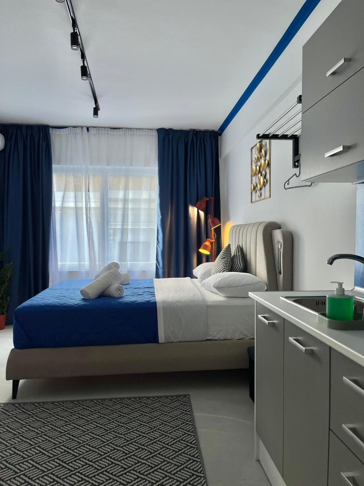 Voulis 45 Plaka Suite By Zeussuites Athen Eksteriør billede